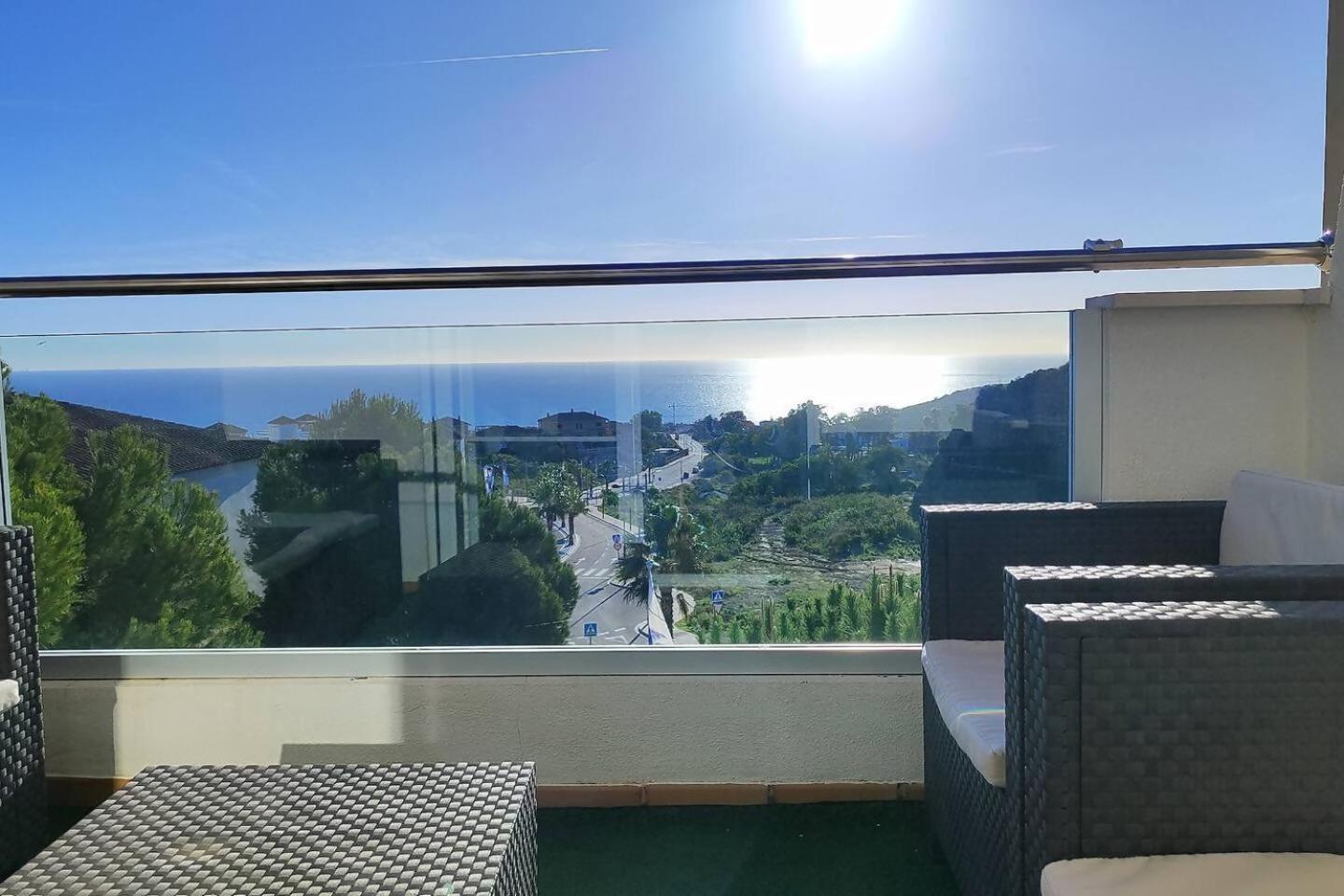 Atico Familiar Vistas Al Mar Apartment Manilva Exterior photo